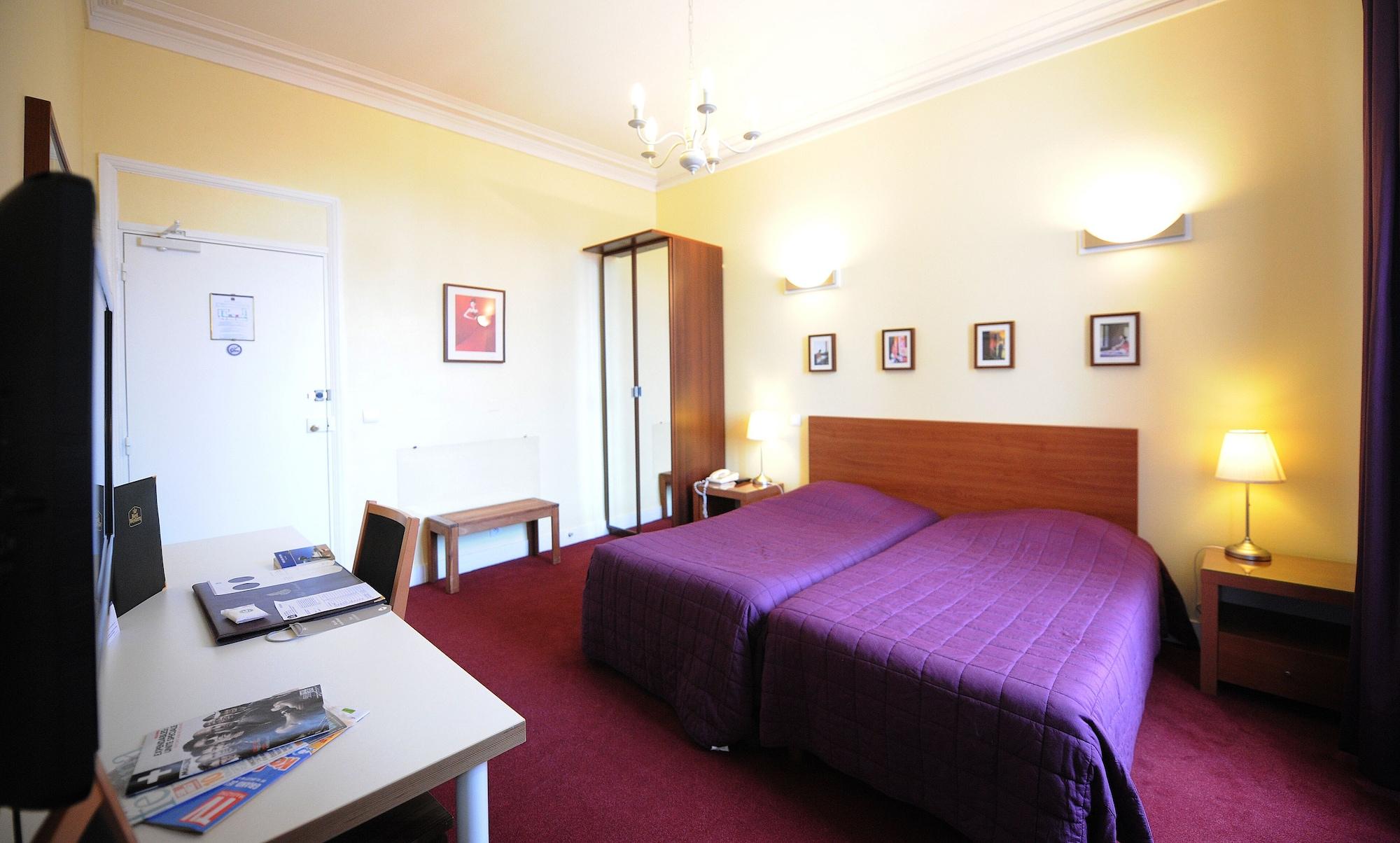 Hotel Continental Pau Centre Εξωτερικό φωτογραφία