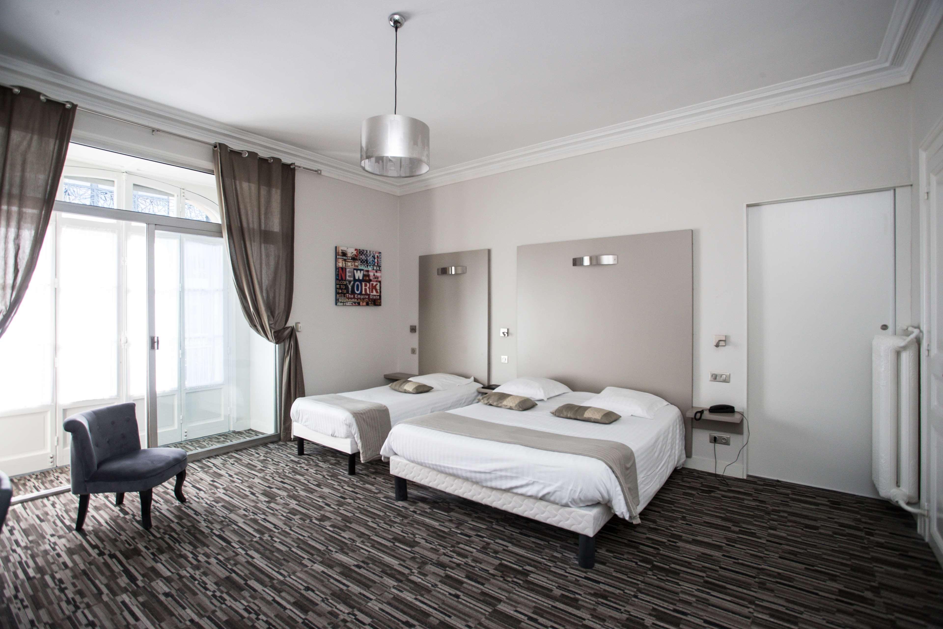 Hotel Continental Pau Centre Εξωτερικό φωτογραφία