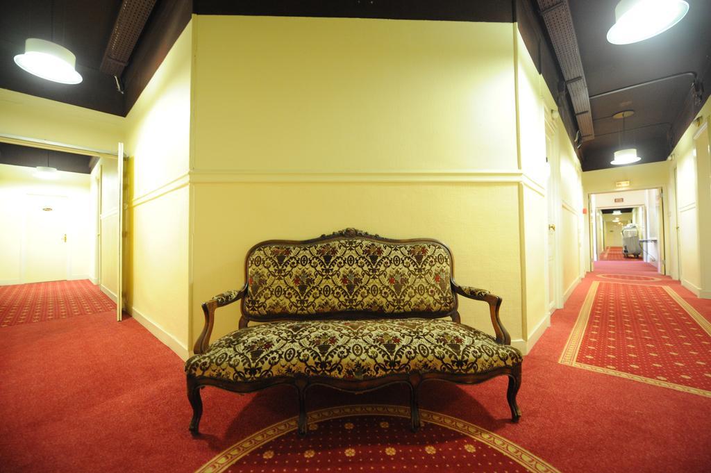 Hotel Continental Pau Centre Εξωτερικό φωτογραφία
